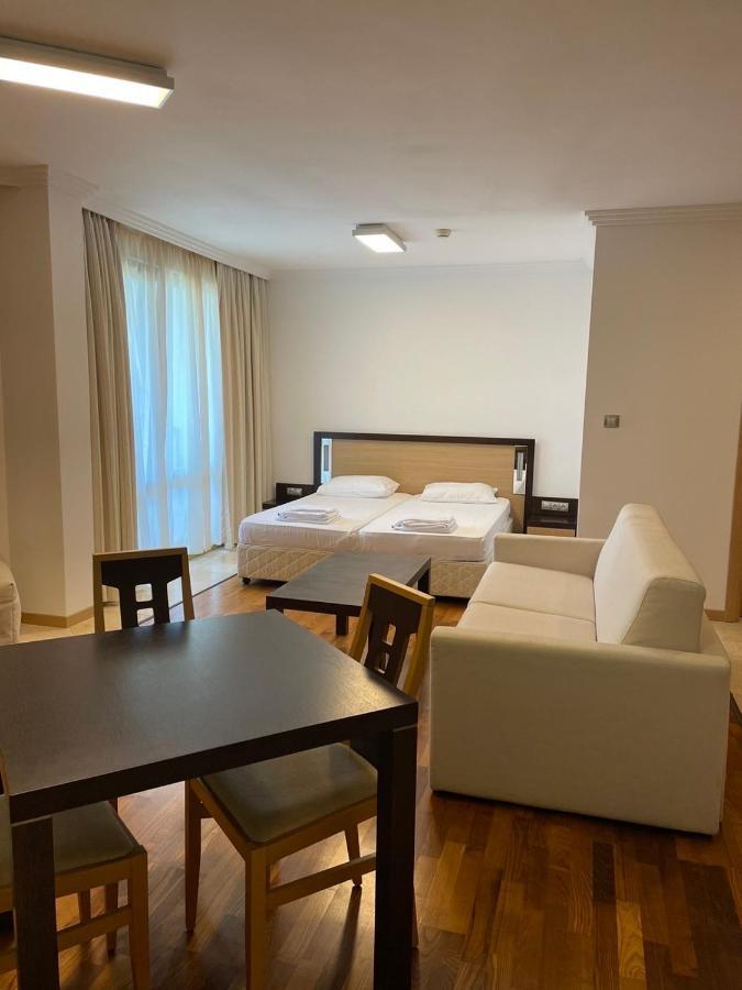 رافدا Private Apartments In Emerald المظهر الخارجي الصورة