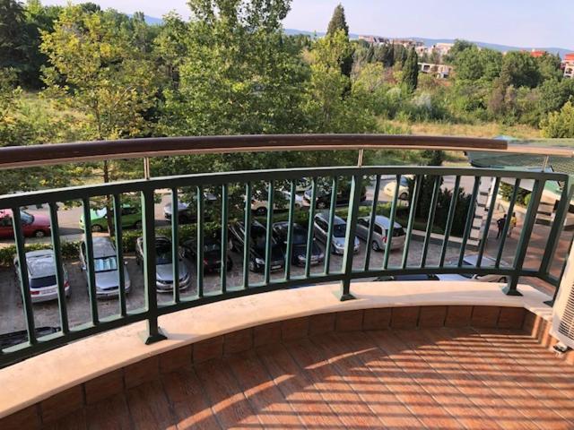 رافدا Private Apartments In Emerald الغرفة الصورة